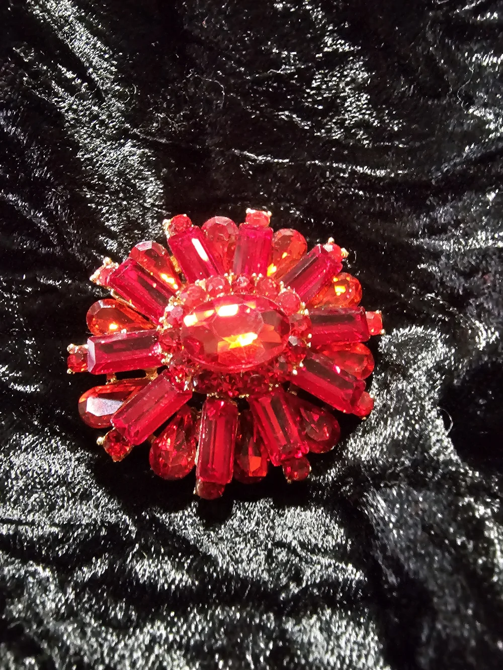 Red Crystal Floral Statement Brooch - Unbranded